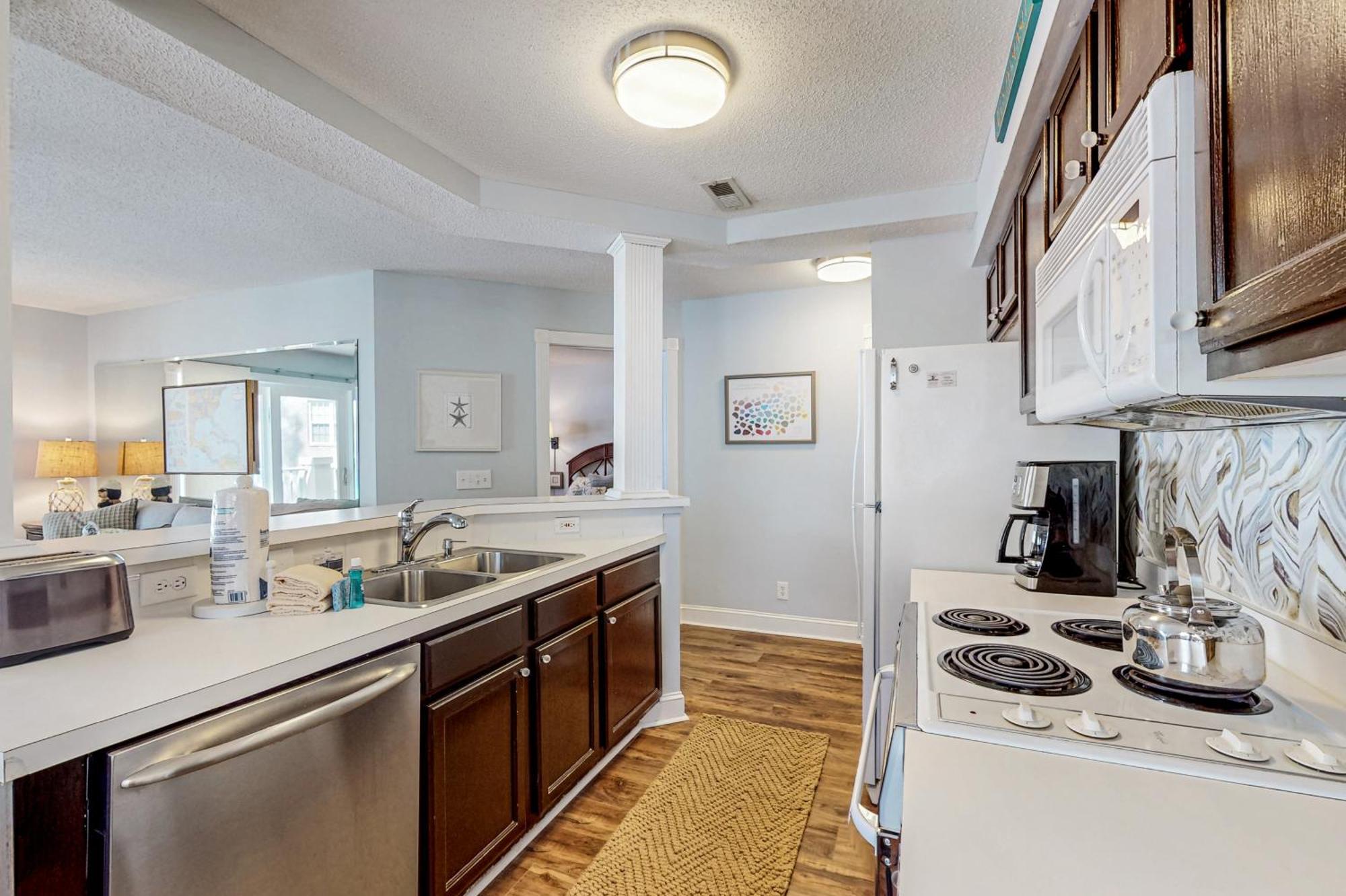 Colony II Apartment Sunset Beach Room photo